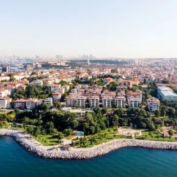 Best Seafront Areas in Istanbul to Buy Property