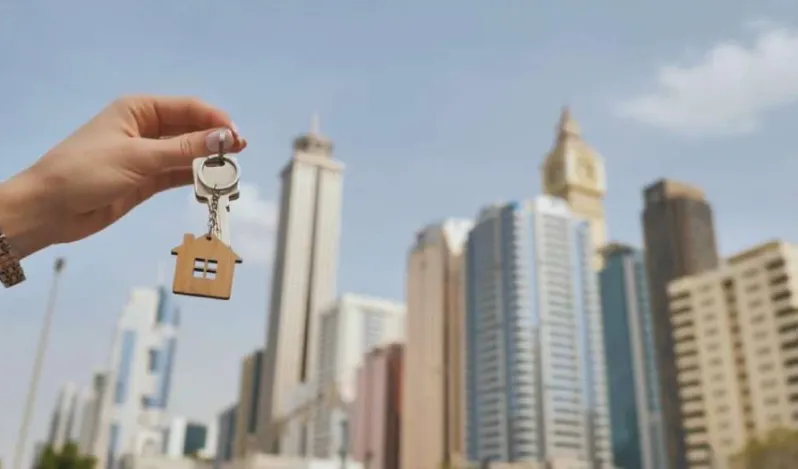 What is the Difference Between Freehold Ownership and Long-Term Leasehold in Dubai?