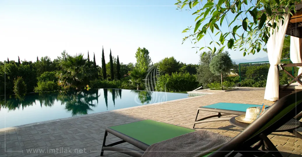 Kursunlu villa and farm IMT - 779
