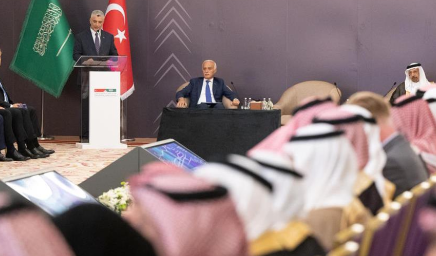 Turkish-Saudi Business Forum Concludes in Istanbul